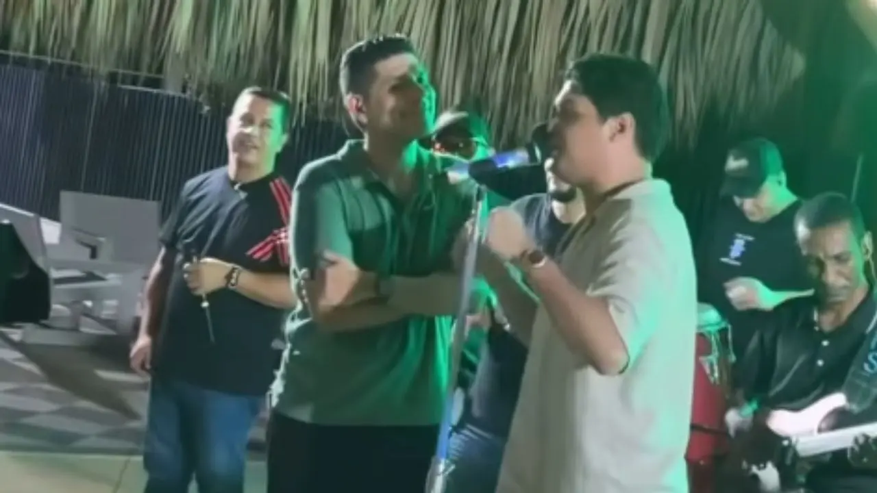 Así fue la última presentación de Kbeto Zuleta antes del accidente: cantó con Elder Dayán