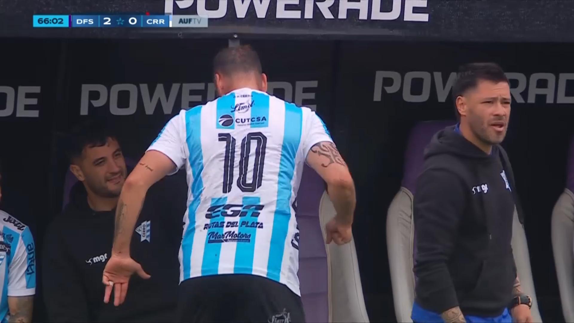 La furia de Brahian Alemán: un arrebato de impotencia que sacude el fútbol uruguayo