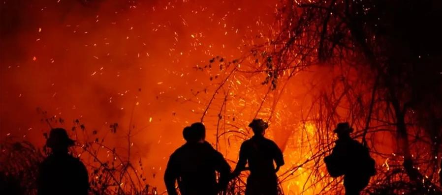 Chile entrega ayuda humanitaria a Colombia para afrontar incendios forestales