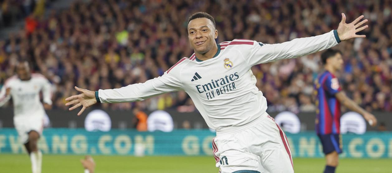 Con un doblete de Mbappé, el Real Madrid le quitó el invicto al Barcelona