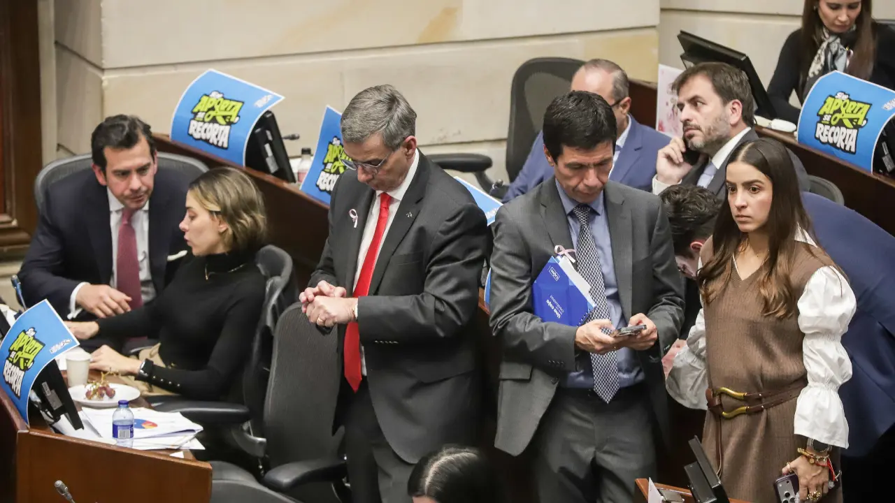 El Capitolio sella el destino de 634,9 billones: Radiografía del primer presupuesto de la era De la Espriella