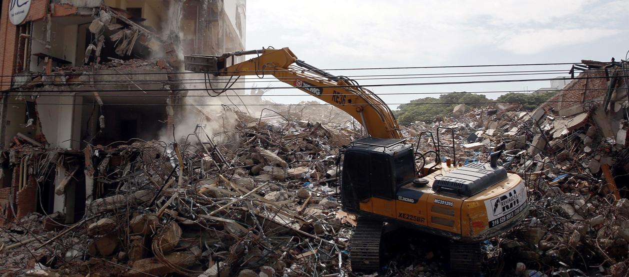 Contraloría prioriza vigilancia de recursos para reconstruir zonas afectadas por el terremoto