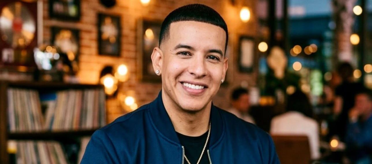 Daddy Yankee convierte el amor en el tema central de su álbum 'La postal'