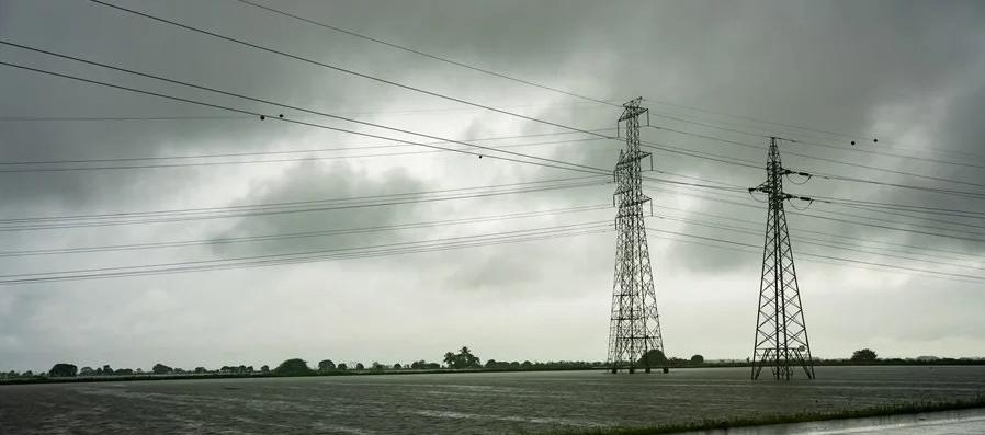 El retorno de los kilovatios: Colombia reactiva el cordón umbilical energético con Ecuador