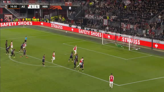 El temple de Meerdink: Un penalti que redefine el destino europeo del AZ Alkmaar