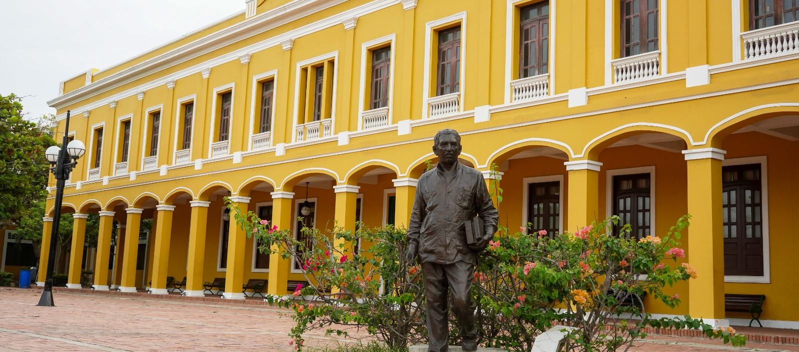 El legado del poeta Federico García Lorca será exaltado con artes vivas, en La Aduana