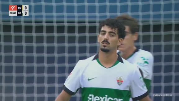 El veredicto del monitor: el VAR desactiva un penal decisivo para el Elche y exonera a Alberto Moleiro