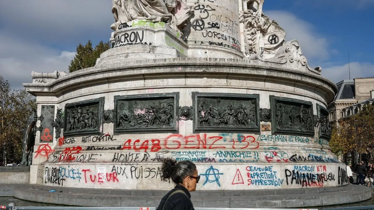Estallido social en Francia: la asfixia económica echa fuego a las calles contra el gobierno de Macron