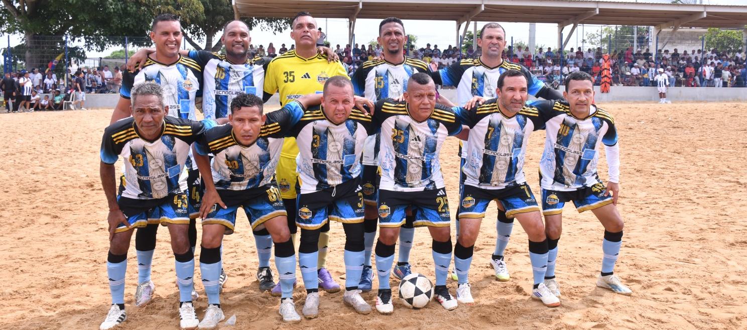 La hegemonía de Familia Tecnoglass: un triunfo de jerarquía en el fútbol máster de La Magdalena