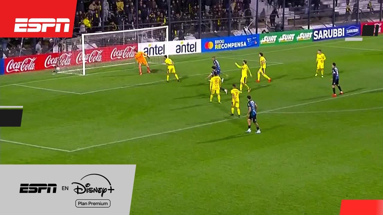 La jerarquía de Federico Martínez desarticula el cerrojo de Peñarol en el Centenario