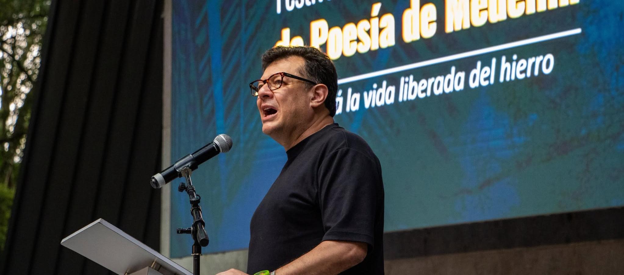 Fiscalía imputará a Hollman Morris por presunto acto sexual violento
