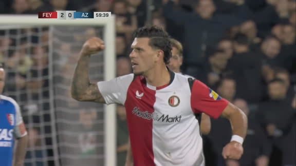 La frialdad de Javi López: un zarpazo que sentencia el destino del Feyenoord