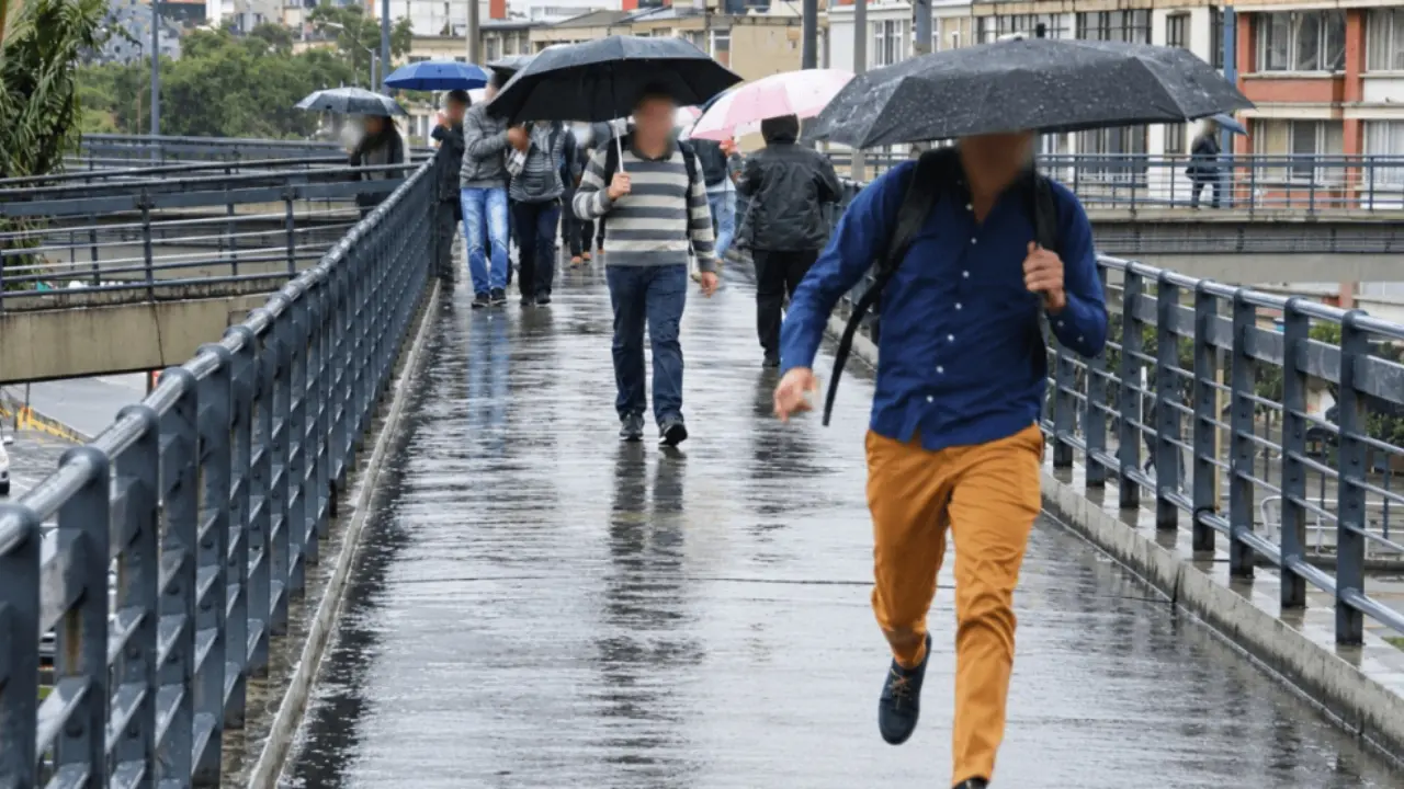 Bajo el palio de la incertidumbre: Bogotá enfrenta el pulso entre El Niño y el ciclo andino