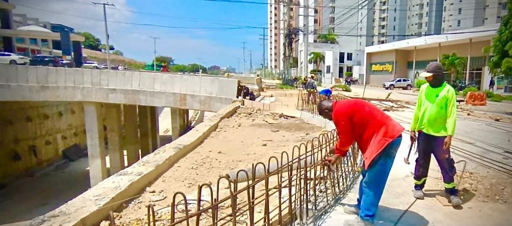El oneroso silencio de la técnica: el descalce de .560 millones en la Gran Vía del Atlántico