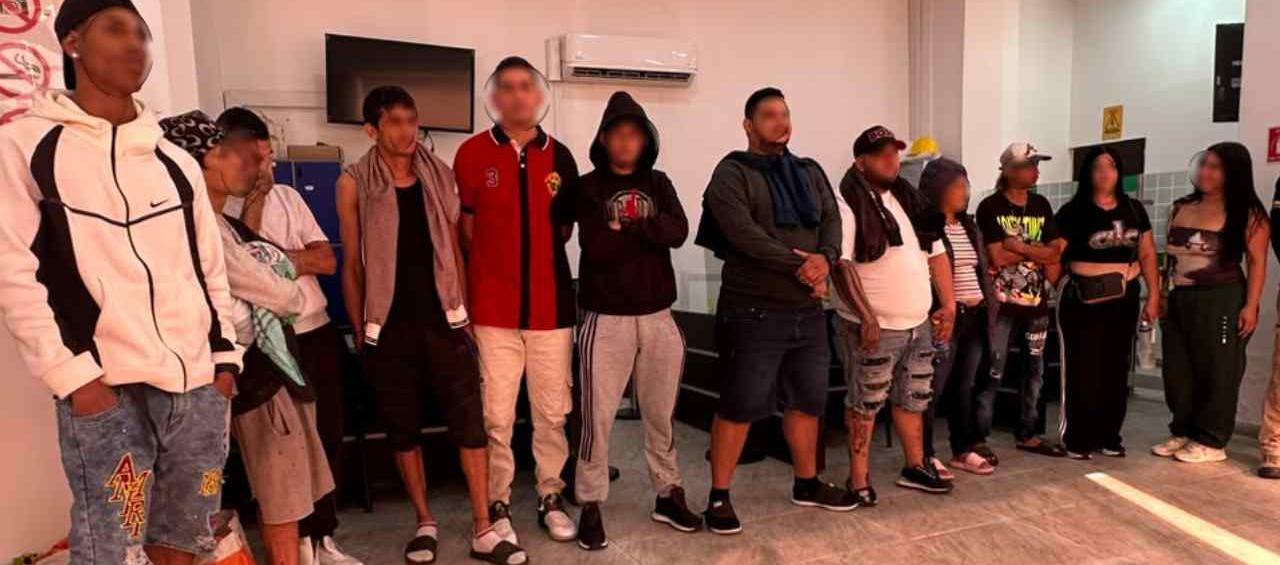 Migración Colombia expulsó a 11 venezolanos en operativo realizado en Santa Marta