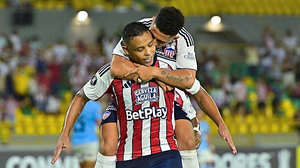 La jerarquía en el punto blanco: Sebastián Viera desvela la génesis del penalti fallido en el Metropolitano