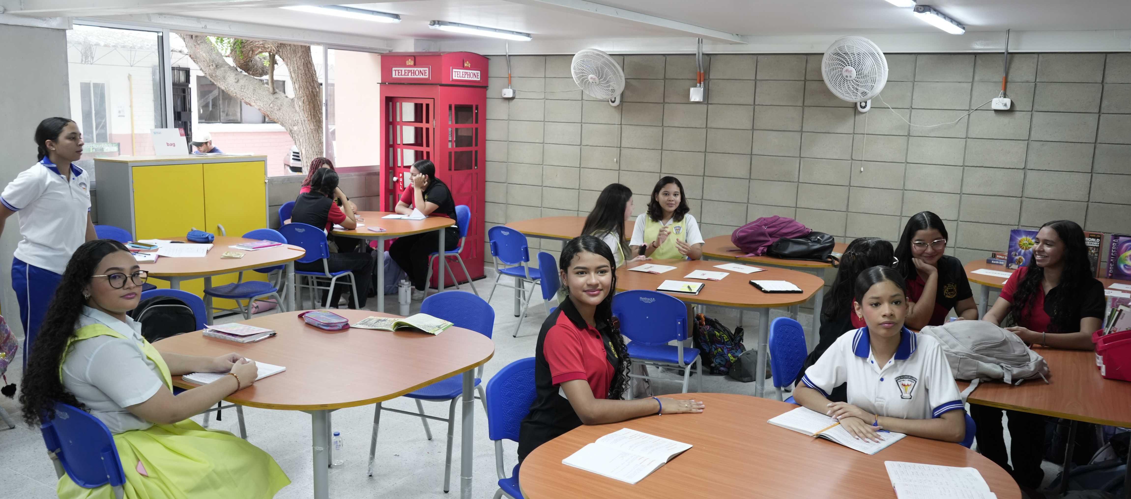 El salto hacia el bilingüismo: la apuesta por la equidad educativa en las aulas de Barranquilla