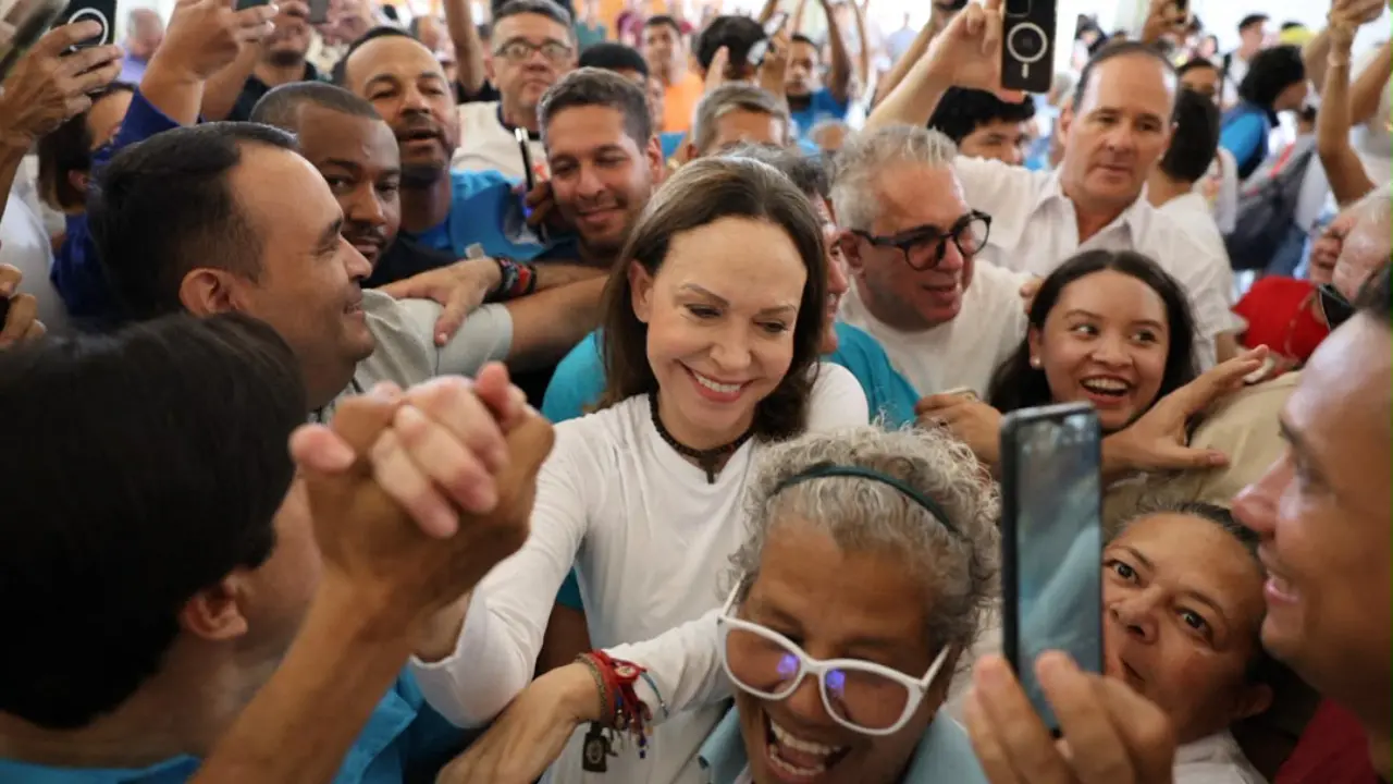 ¿Qué implica para Venezuela el regreso de María Corina Machado y qué pasará con alianza Delcy-Trump?