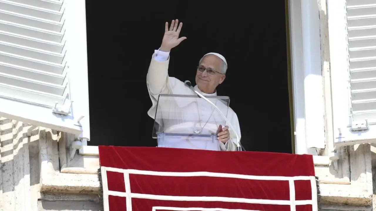 La soberanía del trono de Pedro: el dilema del Papa León XIV ante la fragilidad de la salud