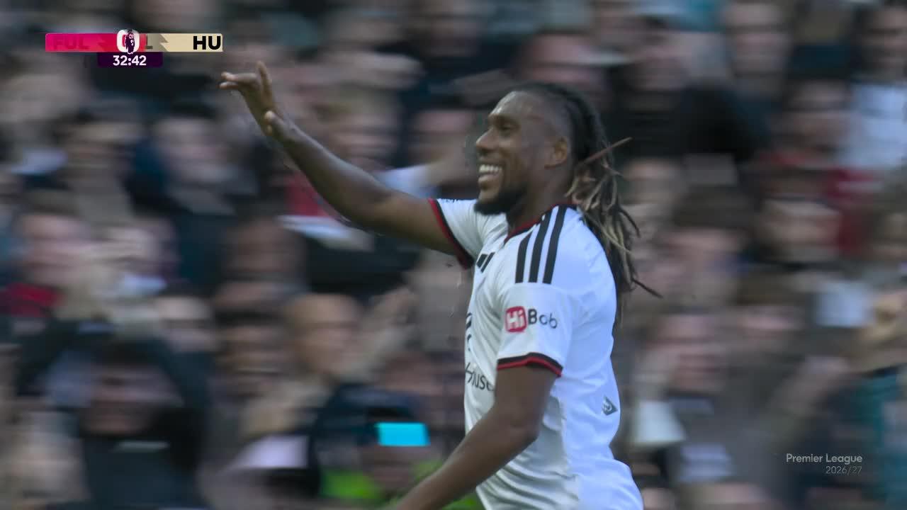 La fatalidad del error ajeno: Alex Iwobi destraba el pulso de Craven Cottage ante el Hull City