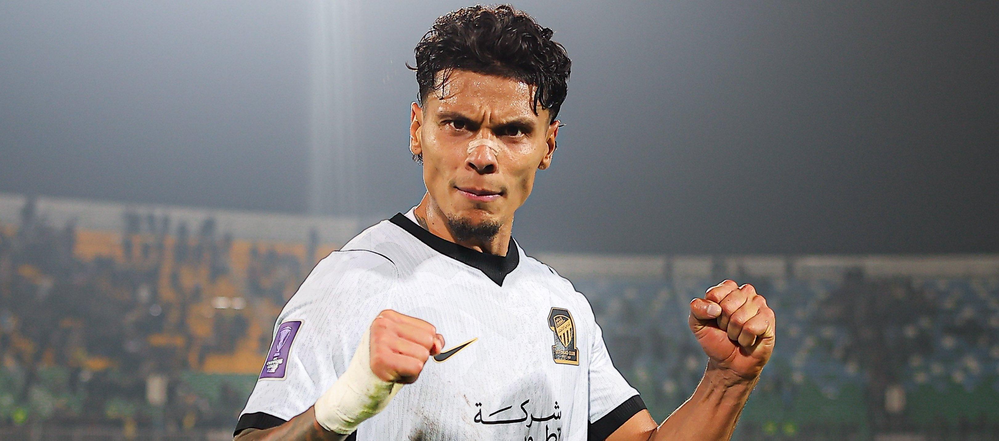 Richard Ríos sufrió una lesión de tobillo durante partido del Al Ittihad