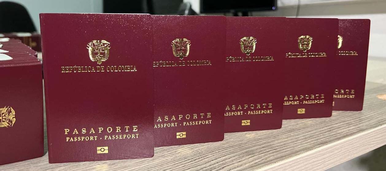 El pragmatismo se impone: Thomas Greg & Sons mantendrá el control de los pasaportes hasta 2027