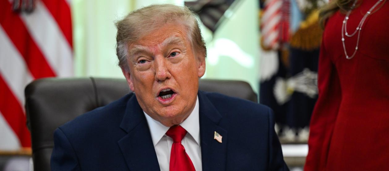 La cruzada semántica de Trump: el exmandatario busca proscribir el término 'inteligencia artificial'