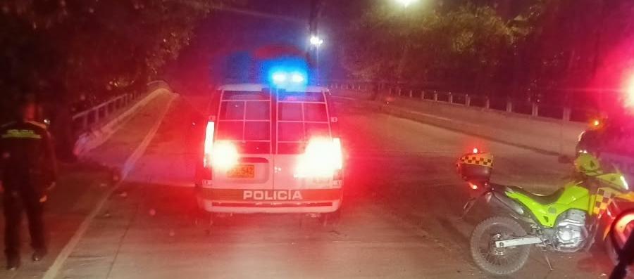 El estigma de la insurgencia en el asfalto: Barranquilla bajo la sombra de un trapo rojo y negro