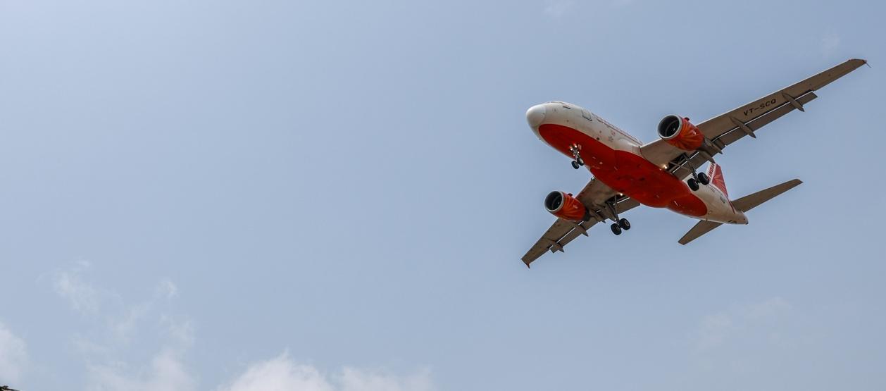 Pánico a 30.000 pies: El aterrizaje de emergencia que revivió el fantasma del secuestro aéreo en la ruta Fráncfort-Nueva Delhi